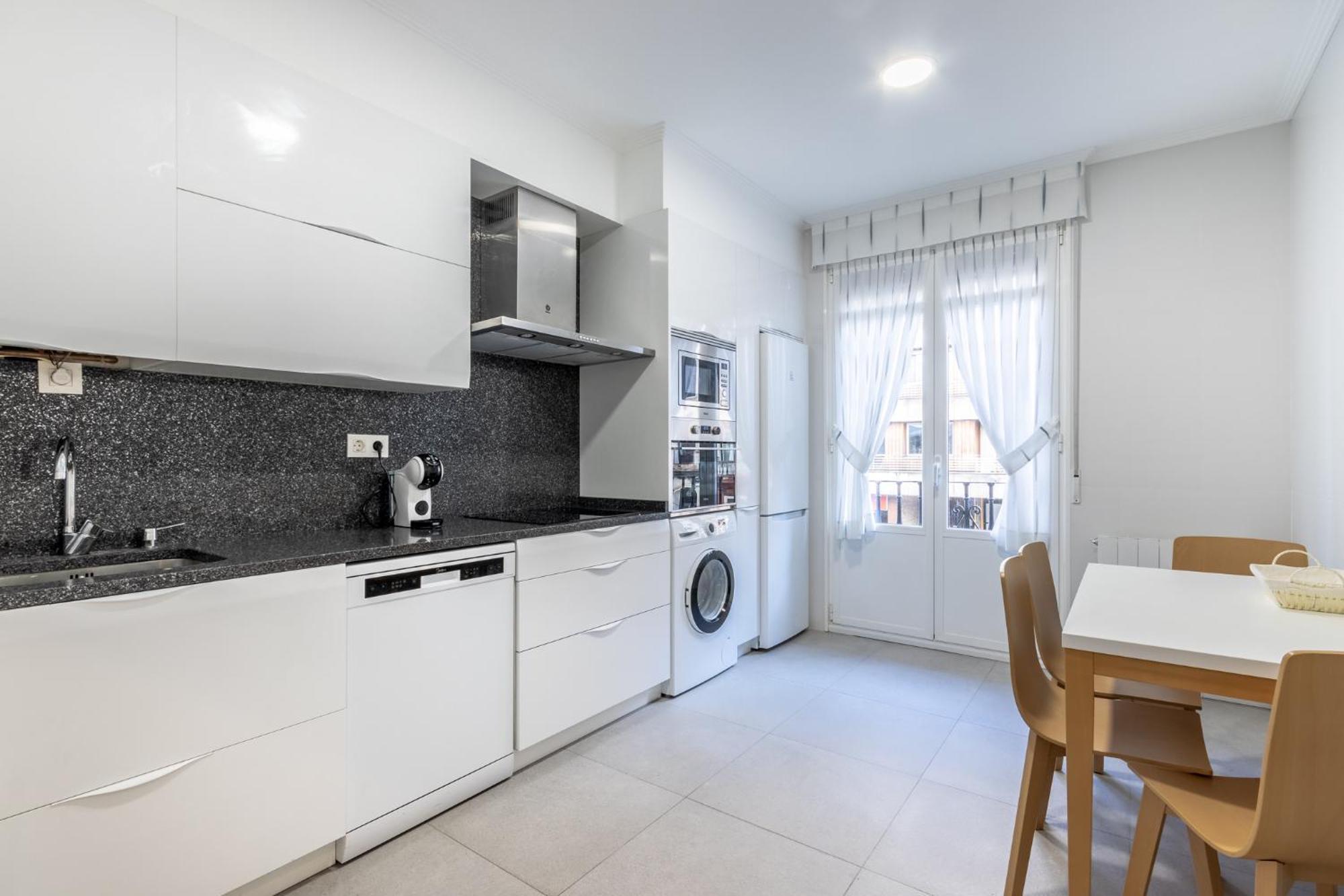Apartamento En Indautxu Bilbao Exterior photo